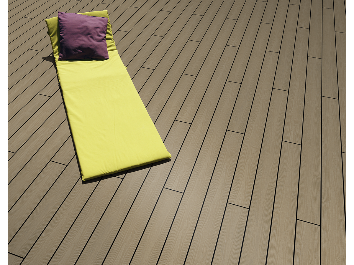 Terrassendiele QUALIWOOD RIVIERA BPC Nizza genutet