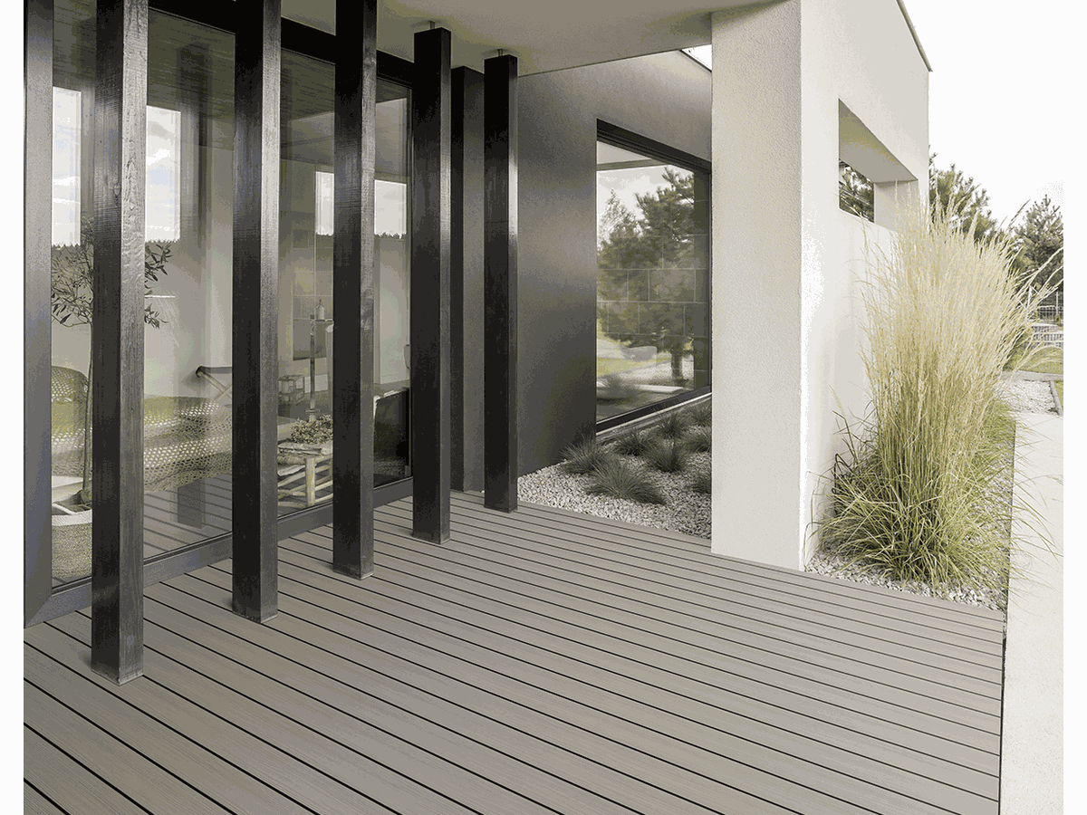 Terrassendiele QUALIWOOD RIVIERA BPC San Remo genutet