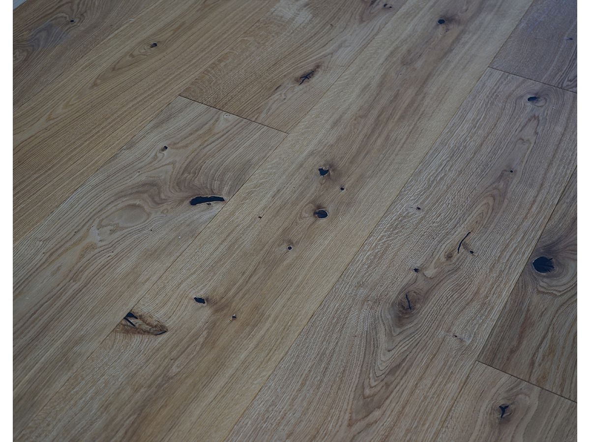 Parkett QUALIWOOD CABANE XL Kesch Eiche rustikal tief gebürstet schwarz gekittet natur geölt gefast