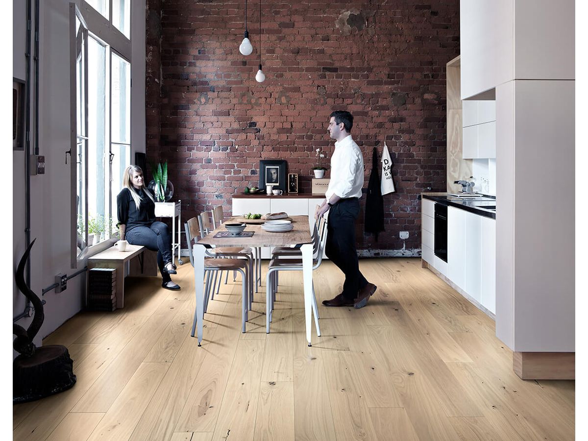 Kährs Rafael Eiche weiss schönastig gebürstet Microfase Naturöl