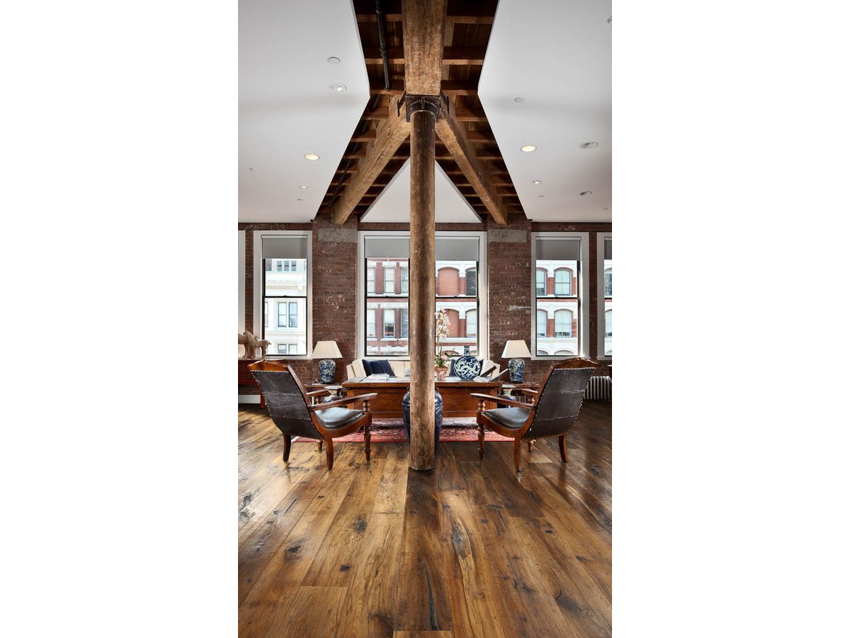 Kährs Used Look Collection Eiche geräuchert 215 braun Country++ Altholzdesign mit Holzdübel Naturöl