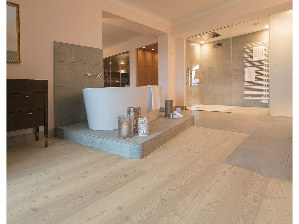 Parkett 3-Schicht Landhausdiele Admonter Ötztal Lärche alba Naturelle gebürstet braun gekittet geölt easy care